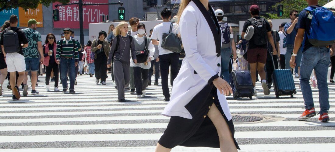 Á Workwear in Shibuya Crossing
